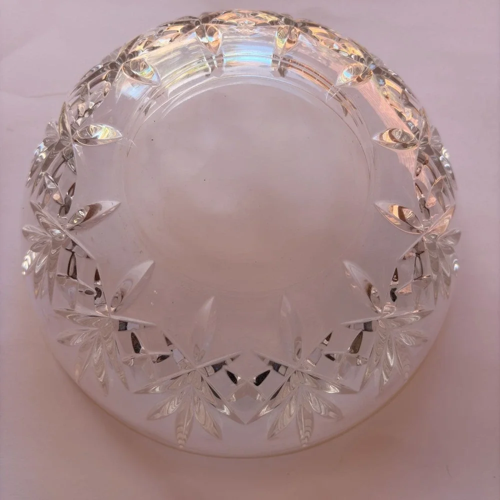 Vintage Lead‎ Crystal Pineapple Pattern Bowl Scalloped Edge Cut Glass Fruit Dish